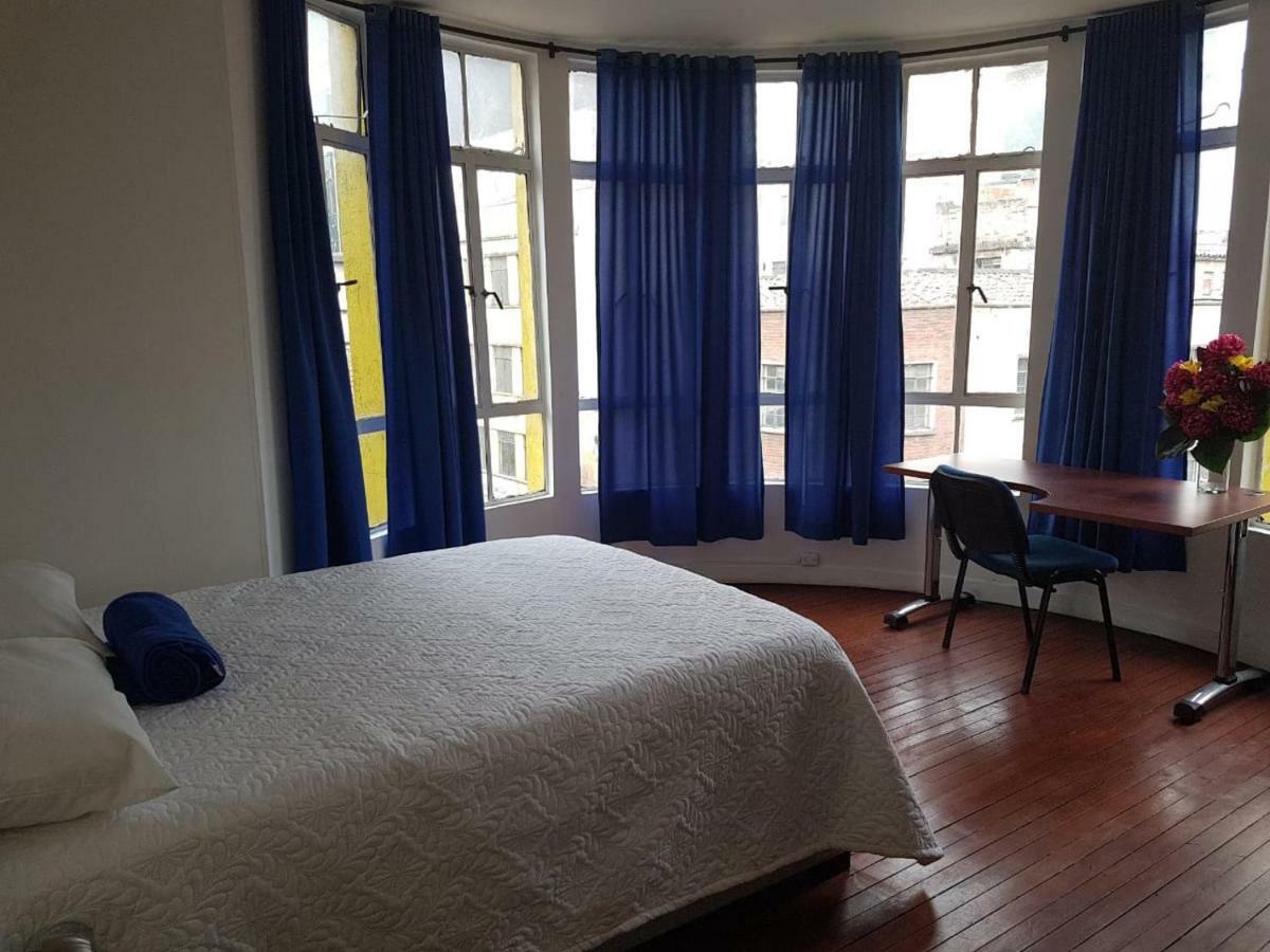 Saint Lazare * Bogotá